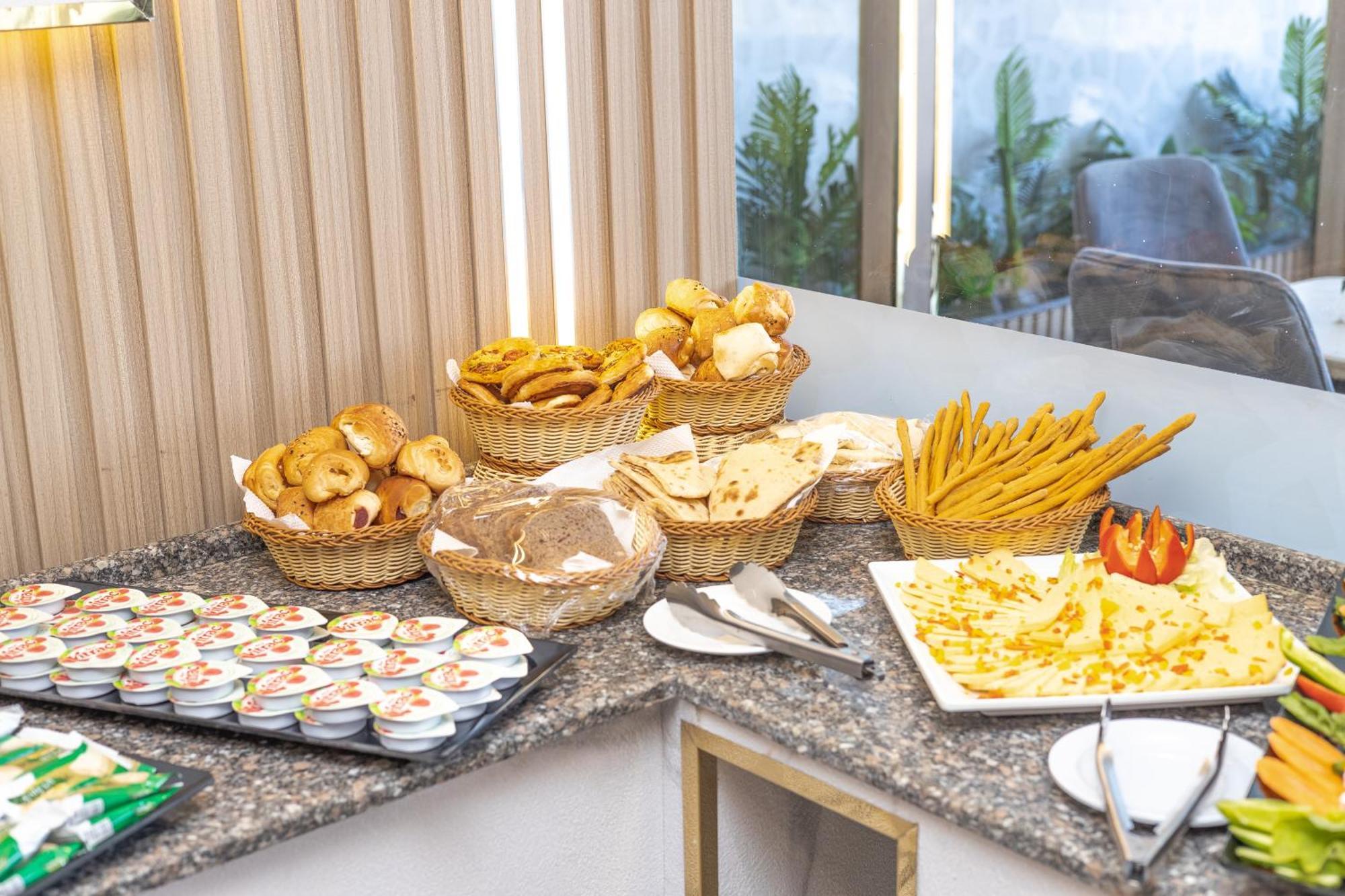 Comfort Giza Golden Al Kawm al Akhdar Exterior foto